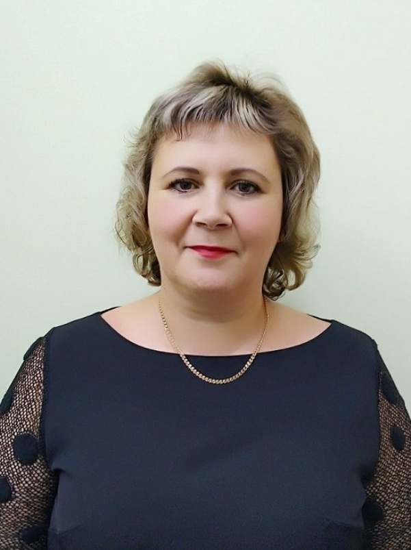 Эмих Оксана Геннадьевна.